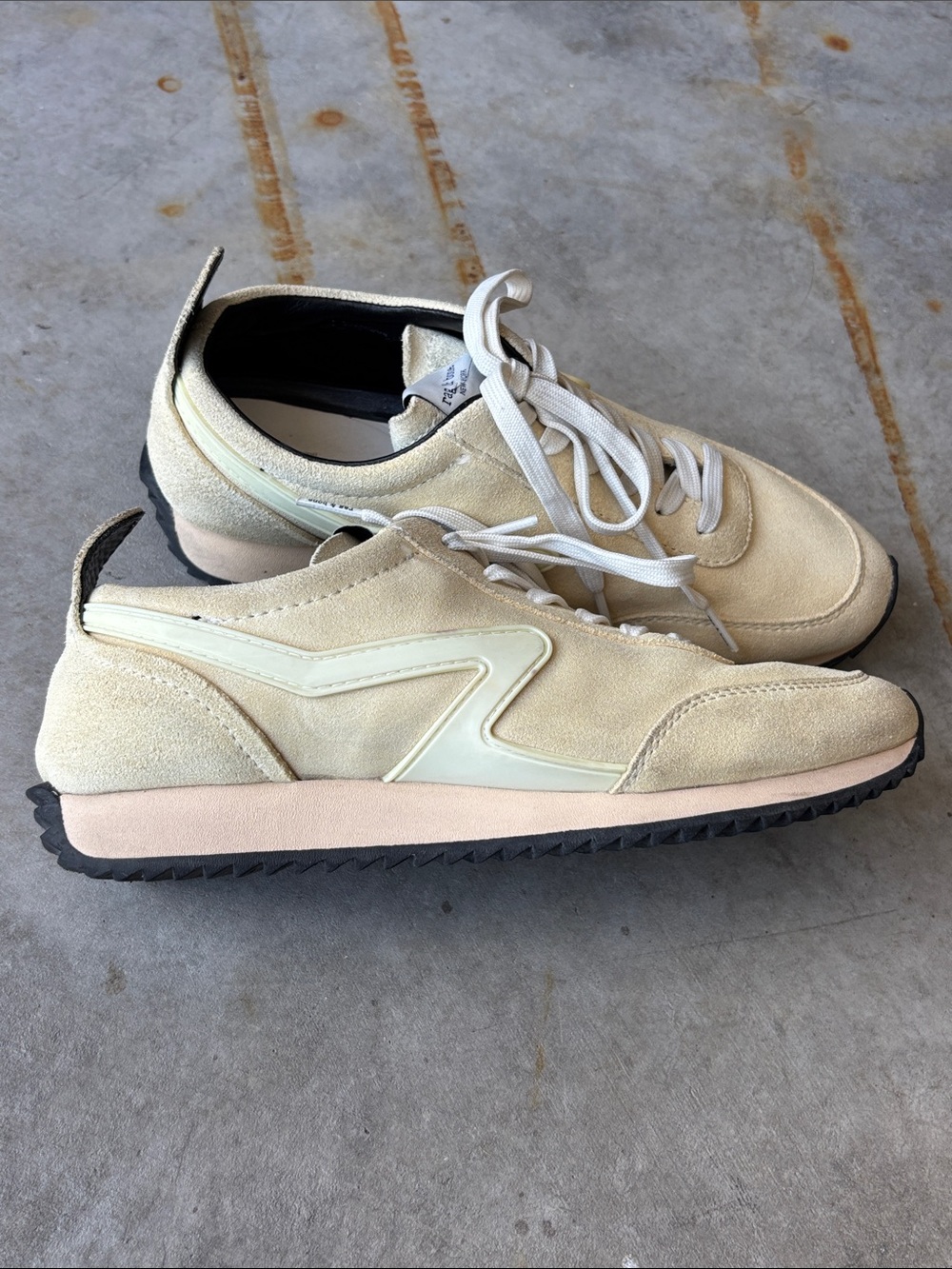 Rag & Bone Woman’s Suede Retro Runner Sneakers Cream Ivory Low Top Shoes size 38 - Picture 2 of 11